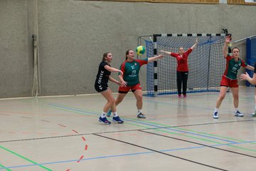 Bild 71 - Frauen HSG Stoertal Hu - HSG Kremperheide/Muensterdorf : Ergebnis: 20:23